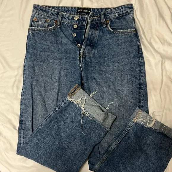 Zara High Rise Straight Leg Jeans with cuffed distressed bottom - Picture 1 of 5